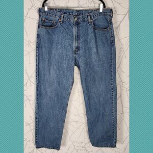 Levi's 550 Medium Wash Relaxed Fit Tapered Straight Leg Jeans